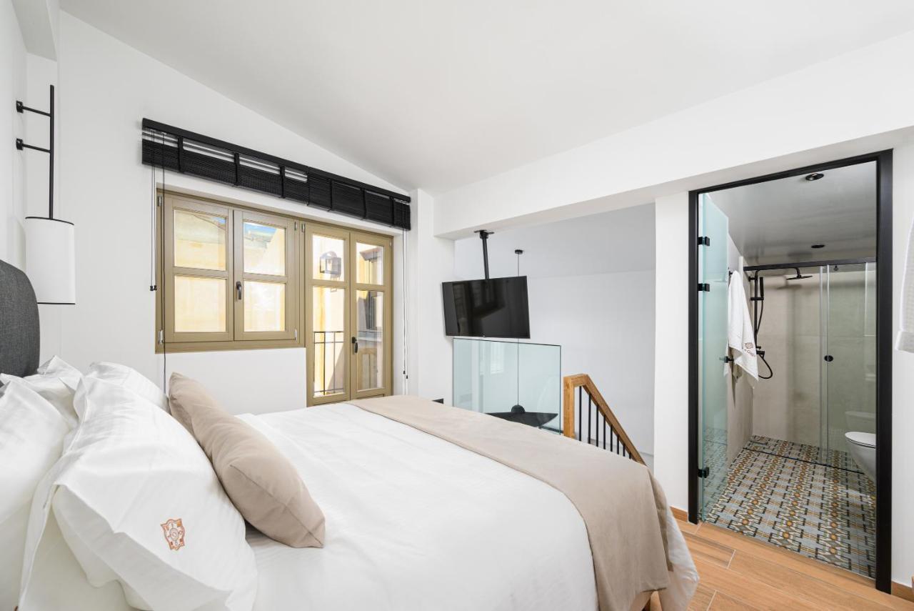 Casa Di Gaga Luxury Suites 罗希姆诺 外观 照片